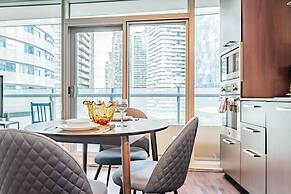 The Bay Suites - Entertainment Dist