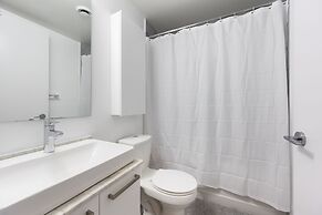 The Bay Suites - Entertainment Dist