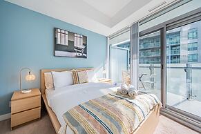 The Bay Suites - Entertainment Dist