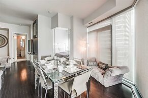 The Bay Suites - Entertainment Dist