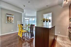 The Bay Suites - Entertainment Dist