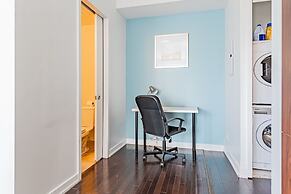 The Bay Suites - Entertainment Dist