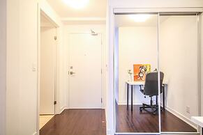 The Bay Suites - Entertainment Dist