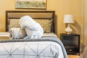 The Bay Suites - Entertainment Dist