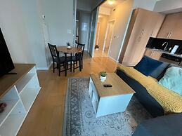 The Bay Suites - Entertainment Dist
