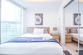 The Bay Suites - Entertainment Dist