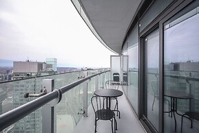 The Bay Suites - Entertainment Dist