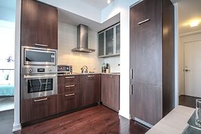 The Bay Suites - Entertainment Dist