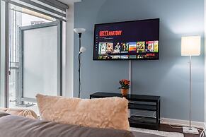 The Bay Suites - Entertainment Dist