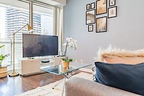 The Bay Suites - Entertainment Dist