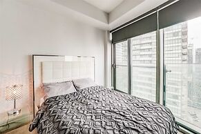 The Bay Suites - Entertainment Dist