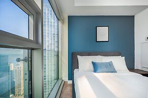 The Bay Suites - Entertainment Dist