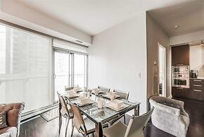 The Bay Suites - Entertainment Dist