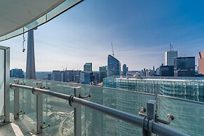 The Bay Suites - Entertainment Dist