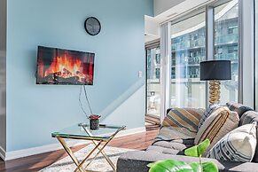 The Bay Suites - Entertainment Dist