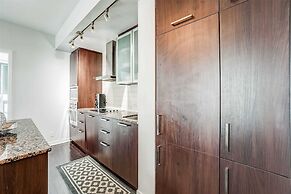 The Bay Suites - Entertainment Dist