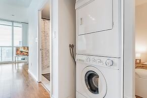 The Bay Suites - Entertainment Dist