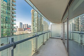 The Bay Suites - Entertainment Dist