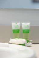 The Bay Suites - Entertainment Dist