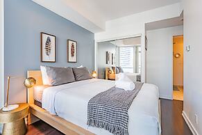 The Bay Suites - Entertainment Dist