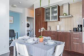 The Bay Suites - Entertainment Dist