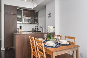 The Bay Suites - Entertainment Dist