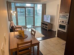 The Bay Suites - Entertainment Dist