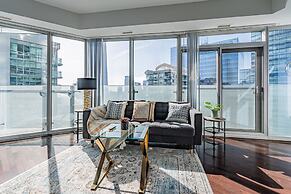 The Bay Suites - Entertainment Dist