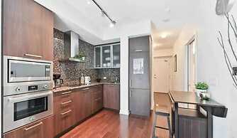 The Bay Suites - Entertainment Dist