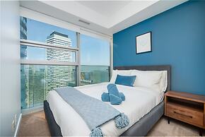 The Bay Suites - Entertainment Dist