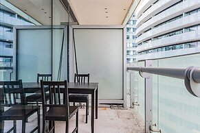 The Bay Suites - Entertainment Dist