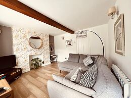 Capella Cottage, 2 Bedroom, Sleeps 4