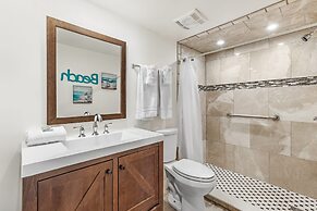 Lovers Key Beach Club