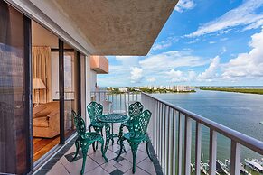 Lovers Key Beach Club