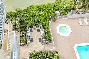 Lovers Key Beach Club