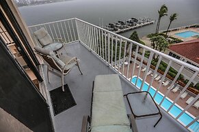 Lovers Key Beach Club