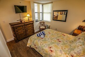 Lovers Key Beach Club