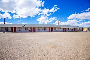 Holiday Hotel, Lordsburg By OYO