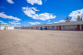 Holiday Motel, Lordsburg By OYO