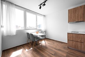 Ultima Suites Nilie Hospitality MGMT