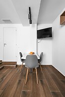 Ultima Suites Nilie Hospitality MGMT