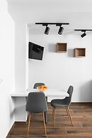 Ultima Suites Nilie Hospitality MGMT