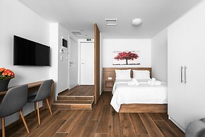 Ultima Suites Nilie Hospitality MGMT