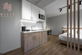 Ultima Suites Nilie Hospitality MGMT