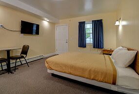 Brookside Inn & Cottages