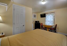 Brookside Inn & Cottages