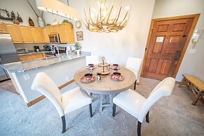 Hidden River Lodge 5992