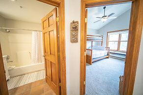 Hidden River Lodge 5992