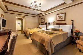 The Blakely by LuxUrban