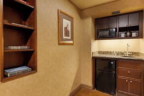 The Blakely by LuxUrban